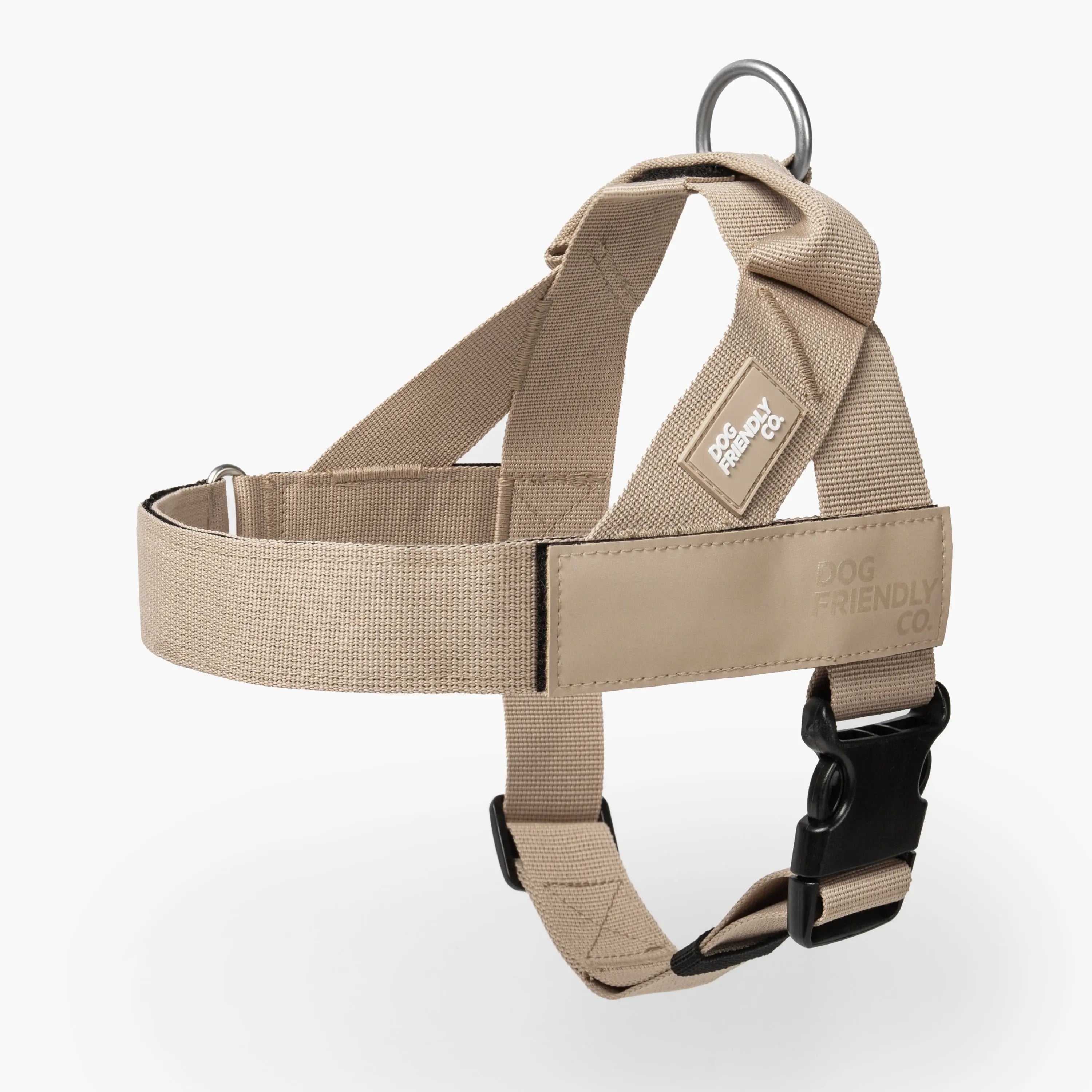 Harness - Easy to fit no-pull design - Safe secure and comfortable - Ideal for dogs of all shapes and sizes Leash
