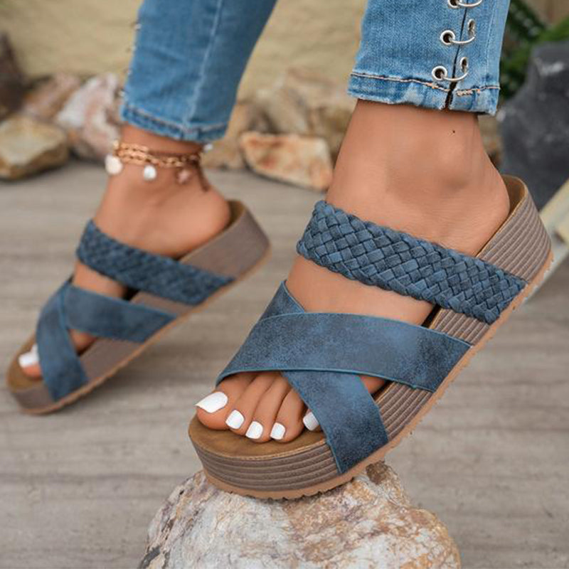 👡40% OFF NOW!🏖️Women's Criss-Cross Woven Strap Wedge Sandals – Comfortable, Stylish & Perfect for Summer Days