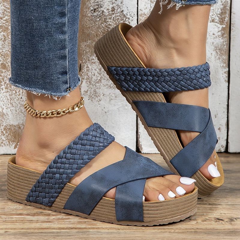 👡40% OFF NOW!🏖️Women's Criss-Cross Woven Strap Wedge Sandals – Comfortable, Stylish & Perfect for Summer Days