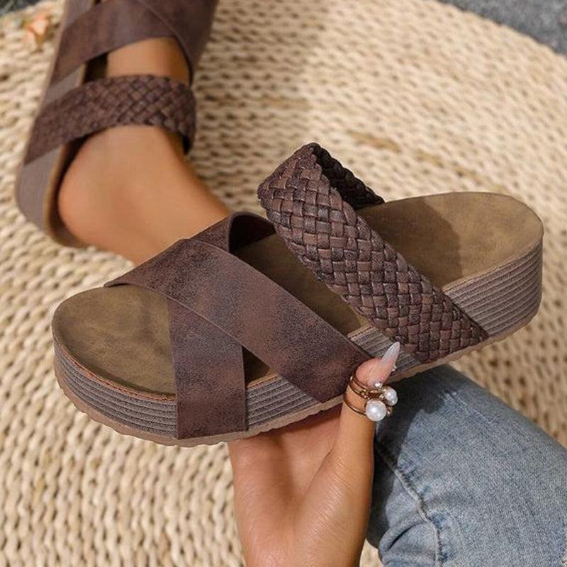 👡40% OFF NOW!🏖️Women's Criss-Cross Woven Strap Wedge Sandals – Comfortable, Stylish & Perfect for Summer Days
