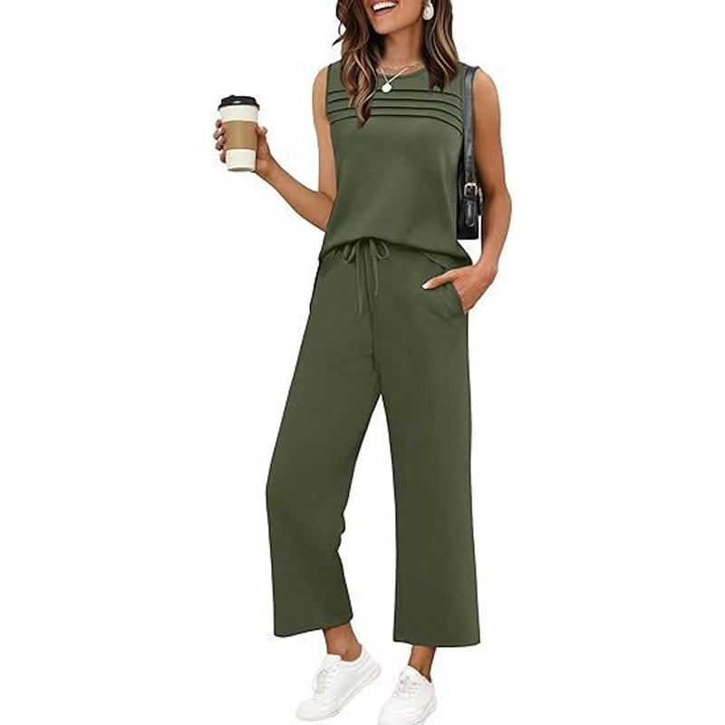 Sleeveless women's top and trousers with drawstring (set)