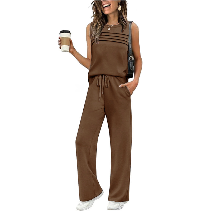 Sleeveless women's top and trousers with drawstring (set)
