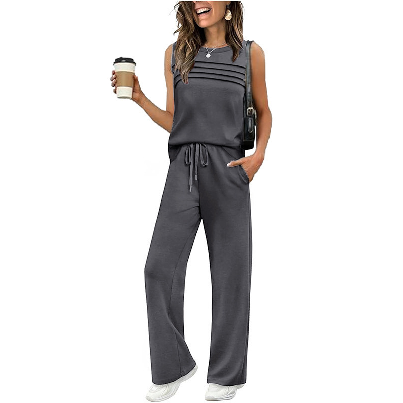 Sleeveless women's top and trousers with drawstring (set)
